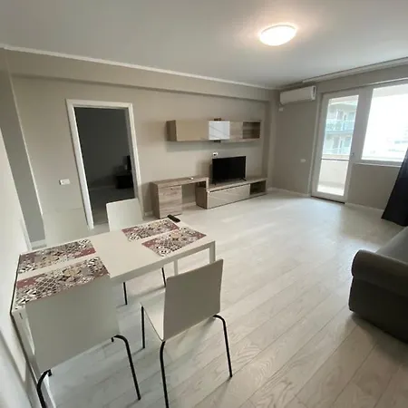 Sunrisesferaapartaments2 Apartment *